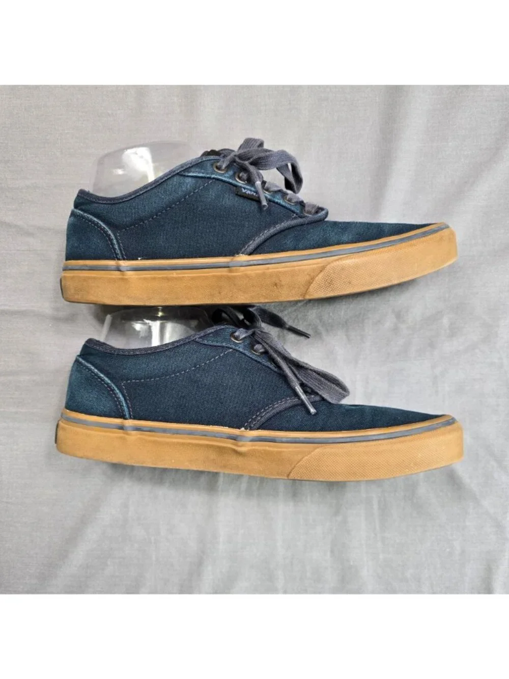 Vans 8.5 Mens Sneakers Navy Gum Low Top Lace Up Casual Canvas Shoes - Picture 5 of 10